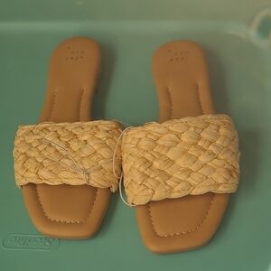 A New Day Women's Tan Woven Sandals